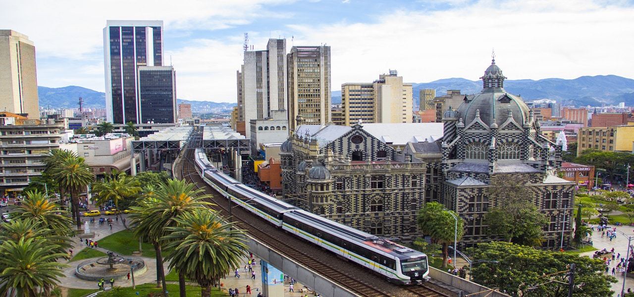 Medellin y Guatape 5 Dias: Ciudad de la Eterna Primavera 4