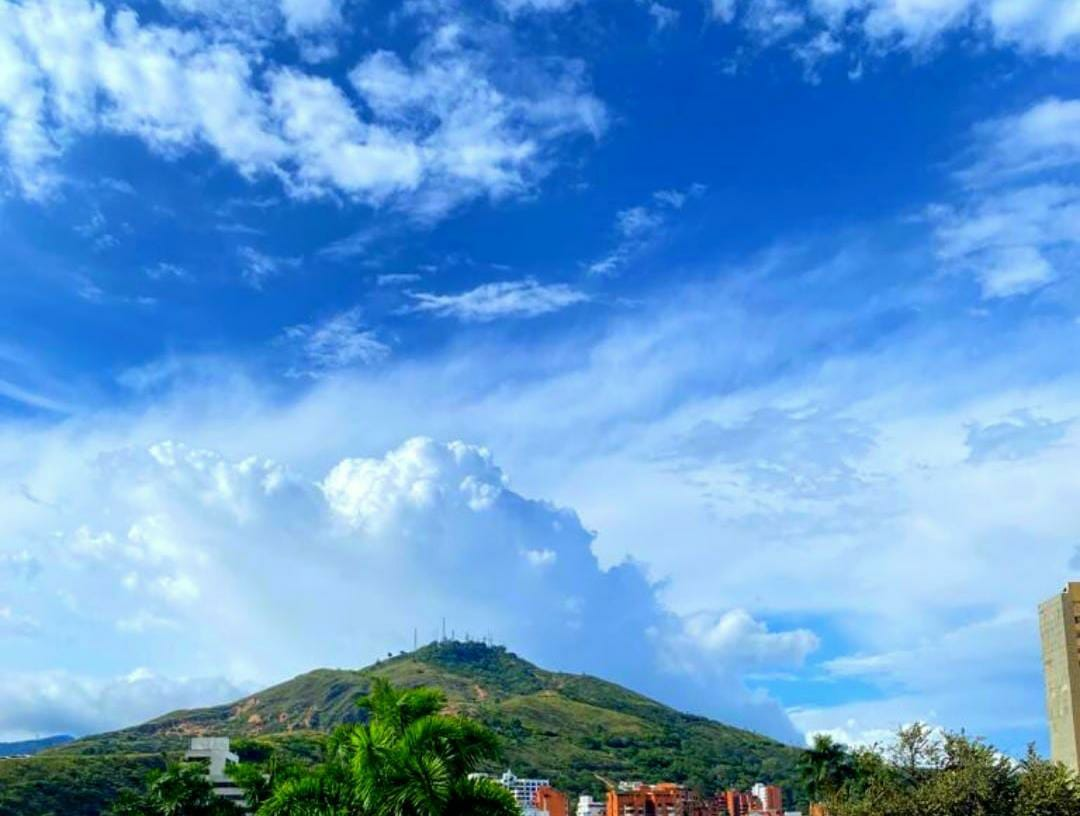 Cerro de las tres cruces 