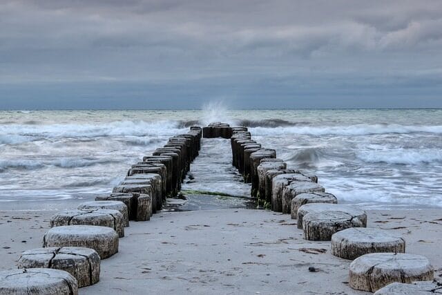 to stage, nature, surf