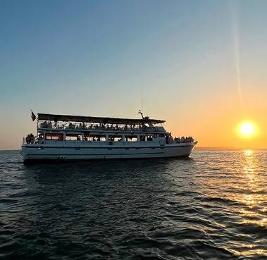 Tour por la Bahía en Barco Bequia