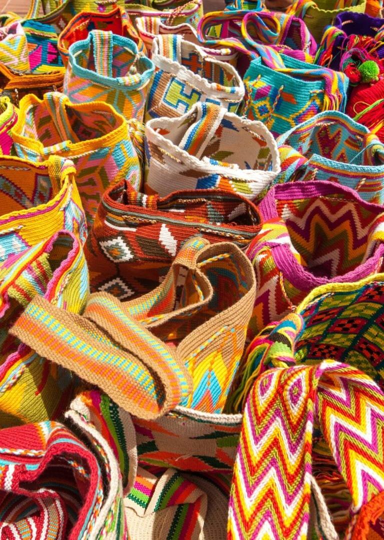 cuánto cuesta viajar a Colombia