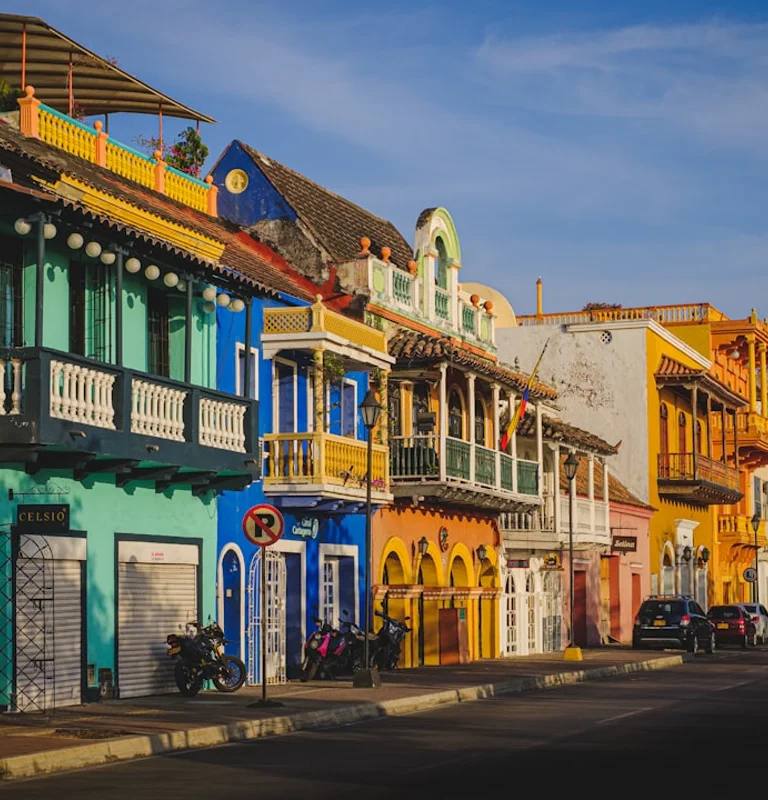 Fachada colorida no centro histórico de Cartagena