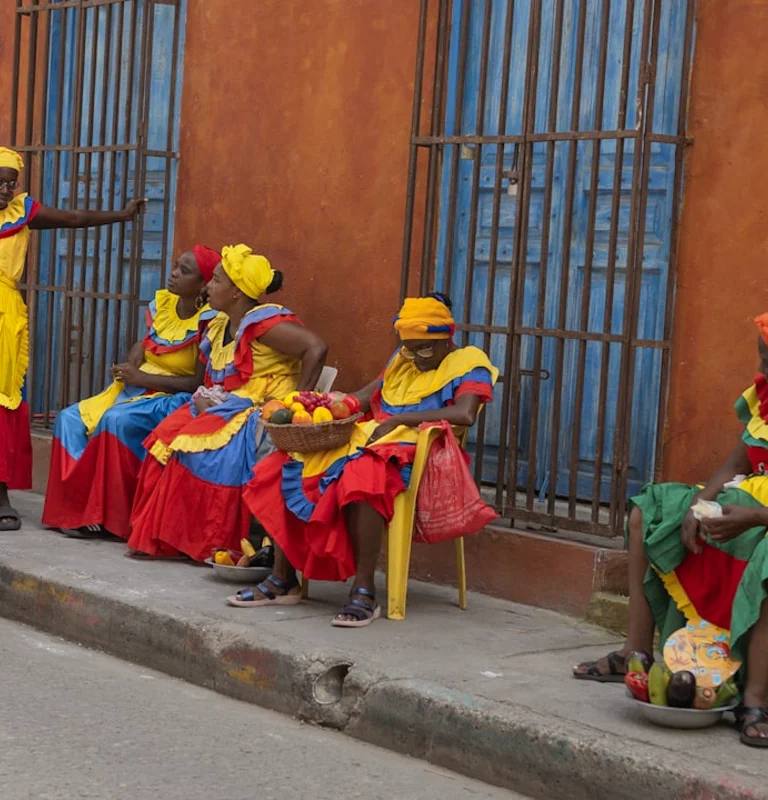 Guatapé en Colombia para calcular temporada alta y baja al planear un viaje